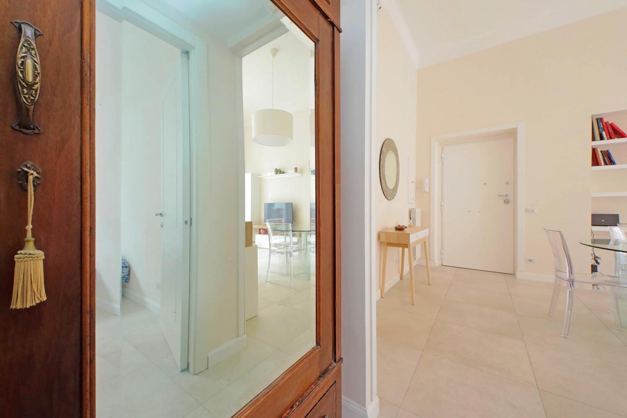 Apartment Balconcino Romantico A Via Aosta Rom